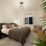 Apartment, With Large Private Terrace And Panoramic Sea Views, In Elviria Hills, Marbella